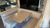 bottom-slider-img