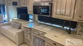 bottom-slider-img