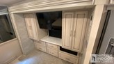 bottom-slider-img