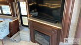 bottom-slider-img