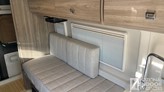 bottom-slider-img