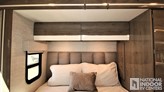 bottom-slider-img