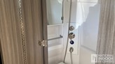 bottom-slider-img