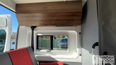 bottom-slider-img