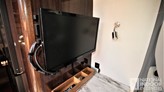 bottom-slider-img