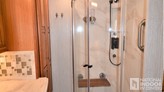 bottom-slider-img