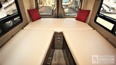 bottom-slider-img