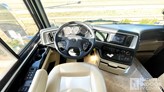 bottom-slider-img