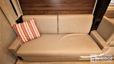 bottom-slider-img