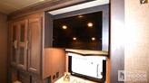 bottom-slider-img