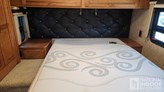 bottom-slider-img