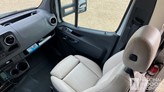bottom-slider-img
