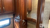 bottom-slider-img