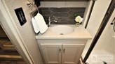bottom-slider-img