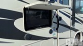 bottom-slider-img
