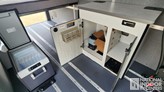 bottom-slider-img