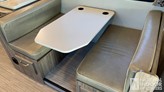 bottom-slider-img
