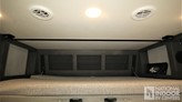 bottom-slider-img