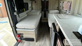 bottom-slider-img