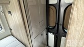 bottom-slider-img