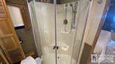 bottom-slider-img