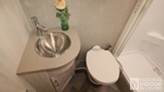 bottom-slider-img