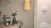 bottom-slider-img