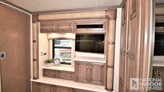 bottom-slider-img