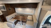 bottom-slider-img