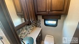 bottom-slider-img