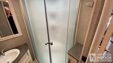 bottom-slider-img