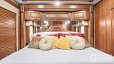 bottom-slider-img