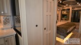 bottom-slider-img