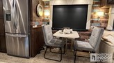 bottom-slider-img