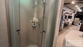 bottom-slider-img
