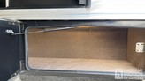 bottom-slider-img