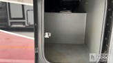 bottom-slider-img