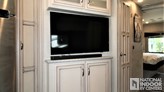 bottom-slider-img