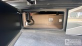 bottom-slider-img