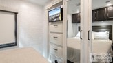 bottom-slider-img