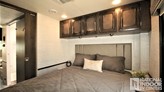 bottom-slider-img