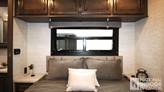 bottom-slider-img