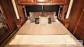 bottom-slider-img