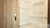 bottom-slider-img