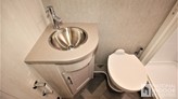 bottom-slider-img