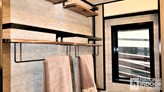 bottom-slider-img