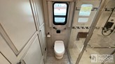 bottom-slider-img