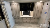 bottom-slider-img