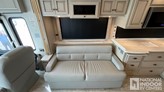 bottom-slider-img