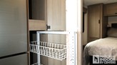 bottom-slider-img